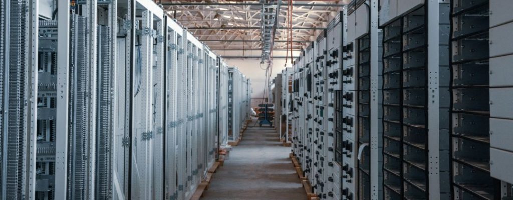 an aisle in a computer hall